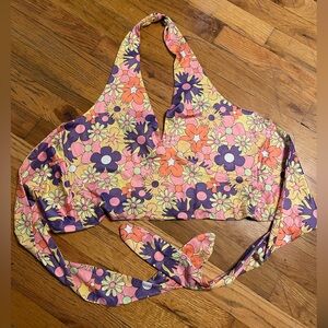 Cute Vintage 70s Style Floral Halter Top